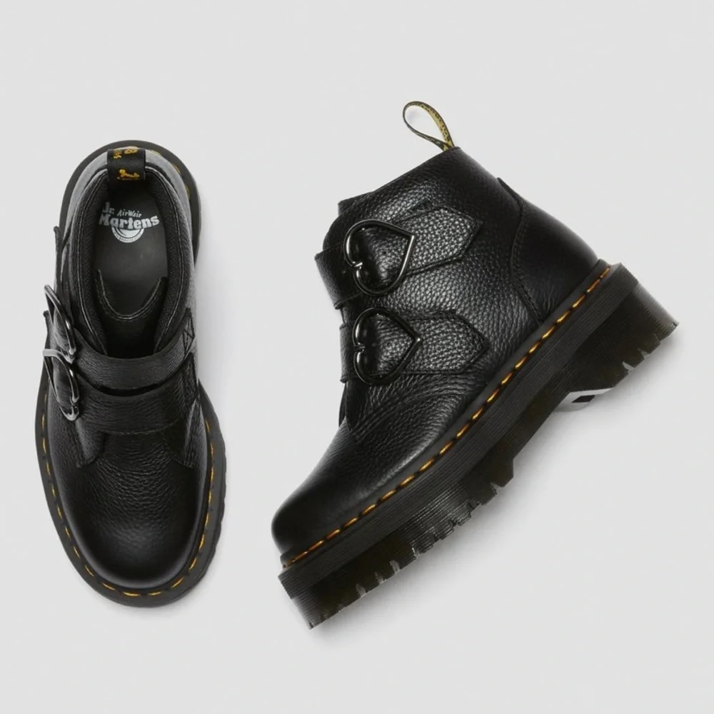 Dr Martens Devon Heart Leather Platform Boots - Picture 6 of 9